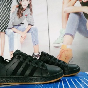 Sepatu Adidas Sekolah Sb Sepatu Adidas Kids Sepatu Full Black Sepatu Warna Hitam Sepatu Untuk Pramuka Sepatu Anak Paud Tk Sd Smp Tokopedia