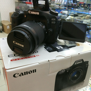 Canon Eos 80d Kit 18 55mm Tokopedia