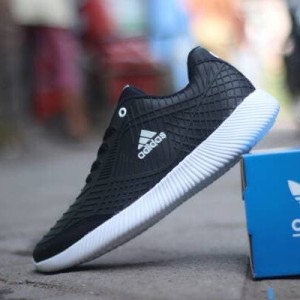 Sepatu Olahraga Adidas Bahan Karet Abu Abu Tokopedia