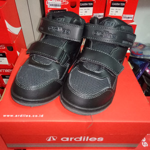 Sepatu Sekolah Ardiles Steel Series Pink Sepatu Sekolah Anak Perempuan Sd Tk Sepatu Boots Tokopedia