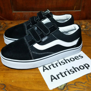 Vans Anak Old Skool Black White Tokopedia