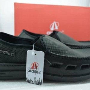 Sepatu Ardiles Oredu Sepatu Pria Sepatu Crocs Sepatu Slip On Tokopedia