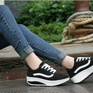 Sepatu Wanita Kets Vans Tokopedia
