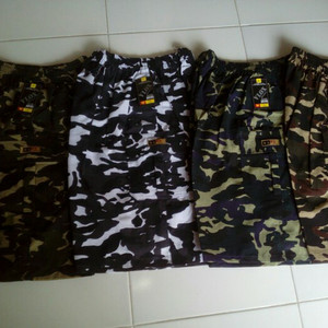 Celana Pendek Motif Army Tokopedia