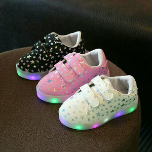 Sepatu Anak Lampu Led Sz 21 25 Sepatu Sekolah Anak Cewek Cowok Sepatu Anak Perempuan Fila Nyala Tokopedia