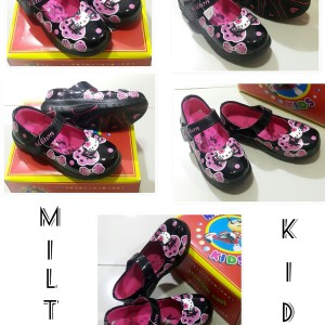 Sepatu Anak Perempuan Milton Kitty Bunga Merah Tokopedia