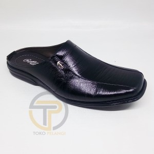 Sepatu Sandal Slop Sendal Slop Kulit Asli Sandal Slop Kulit Asli Sandal Kickers Tokopedia