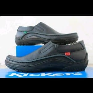 Sepatu Kickers Slide Black Tokopedia