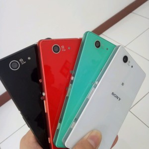 Hp Sony Experia Z3 Compact Docomo Hp Experia Z 3 Murah Handphone Sony Bekas Second Mulus Dan Murah Tokopedia