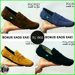 Sepatu Gaya Pria Kickers Casual Slop Suede Tokopedia