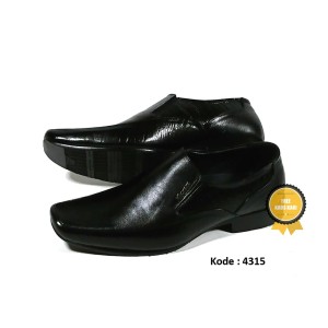 Sepatu Casual Kickers Brodo Tokopedia