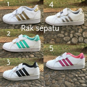 Sepatu Anak Laki Adidas Superstar Warna Putih Sepatu Sekolah Anak Tokopedia