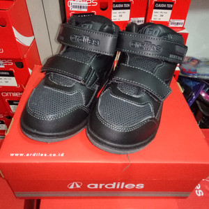 Sepatu Sekolah Ardiles Steel Series Pink Sepatu Sekolah Anak Perempuan Sd Tk Sepatu Boots Tokopedia