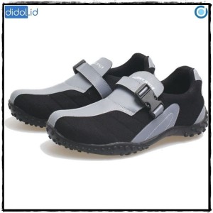 Sepatu Gunung Adventure Hiking Pria Tms Trekking High Quality Tokopedia
