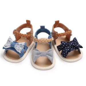 Sepatu Bayi Prewalker Bayi Canvas Tokopedia