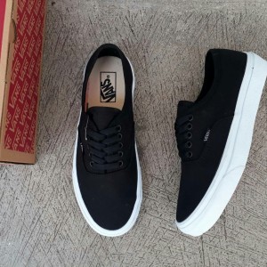 Sepatu Vans Authentic Mono Black Tokopedia
