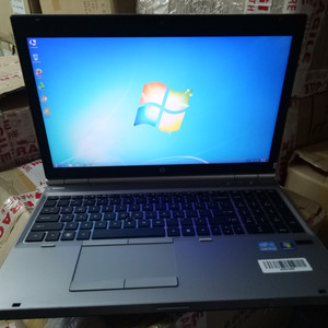Laptop Hp 8560p Core I7 Vga Amd Radeon Hd 7400 Tokopedia