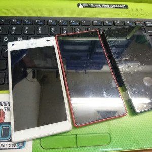 Sony Z5 Compact Fullset Second Original Tokopedia