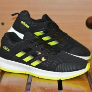 Sepatu Sport Cowo Adidas Tokopedia