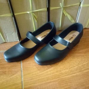 Sepatu Pantopel Wanita Hitam Tokopedia