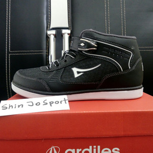 Sepatu Anak Original Sepatu Sekolah Anak Original Dans Original Sepatu Slip On Sepatu Santai Tokopedia