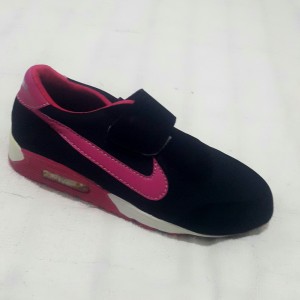 Sepatu Anak Perempuan Hitam Pink Original By Santica Michiko Sepatu Kets Tokopedia