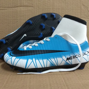 Sepatu Bola Nike Adidas Mizuno Specs Puma Tokopedia