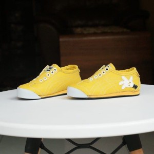 Sepatu Asics Onitsuka Tiger Kids Slip On Sepatu Anak Tokopedia