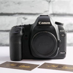 Joelcam Canon Eos 5d Mark Ii Body Only Lumayan Mulus Murah Pasti Nya Tokopedia