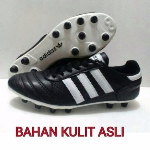 Sepatu Bola Adidas Bahan Kulit Asli Lengkap Tokopedia