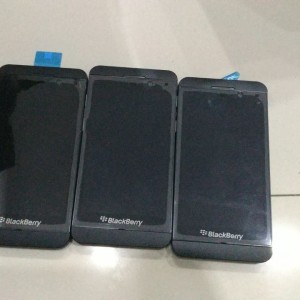 Bb Z10 Blackberry New Ex Resmi Original Tokopedia