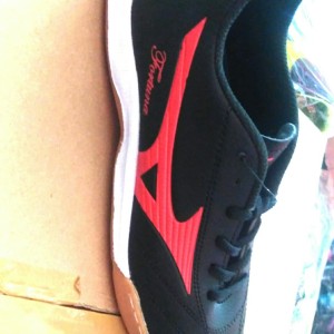 Sepatu Putsal Mizuno Tokopedia
