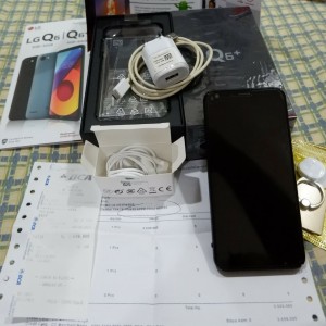 Lg Q6 Plus 4gb 64gb Garansi Resmi Tokopedia