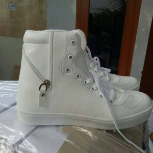Sepatu Sport Adidas Tokopedia