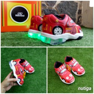 Sepatu Anak Laki Laki Led Trekkers Racing Cars Tokopedia