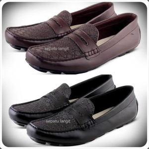 Sepatu Casual Pria Lacoste Tokopedia