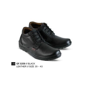Sepatu Boot Pria Sepatu Gunung Tokopedia