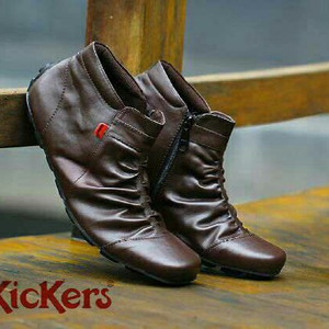 Sepatu Casual Pria Kickers Tokopedia