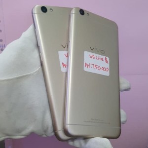 Vivo V5 Lite 3 32gb Garansi Resmi Berhadiah Tokopedia