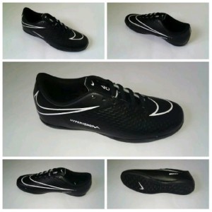 Sepatufutsal Tokopedia