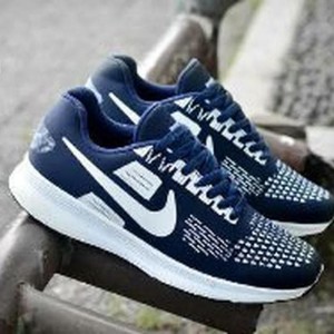 Sepatu Sport Pria Trendi Nike Md Runner Sepatu Santai Sepatu Jalan Sepatu Sekolah Sepatu Joging Sepatu Kulit Sneaker Slip On Olahraga Sepatu Kerja Pria Wanita Anak Tokopedia