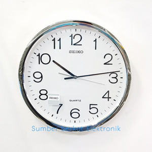 Jam Dinding Tembok Wall Clock Unik Bentuk Jam Tangan Frame Foto Doraemon Dan Hello Kitty Tokopedia