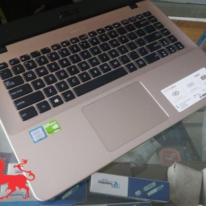 Bekas Asus A442u 8th Core I5 8250u Gress Likenew Tokopedia
