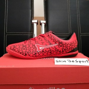 Sepatu Futsal Merah Tokopedia