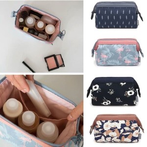 Termurah 411 Tas Kosmetik Weekeight Charming Water Resistan Cube Pouch Tokopedia