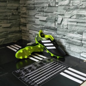 Sepatu Bola Anak Junior Adidas Predator Tokopedia