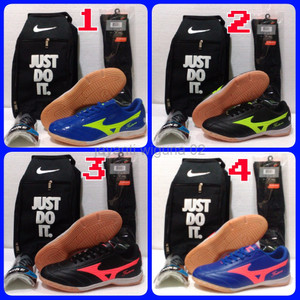 Paket Komplit Sepatu Futsal Mizuno Komponen Ori Tokopedia