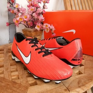 Sepatu Bola Nike Tiempo Tokopedia