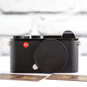 Joelcam Leica Cl Black Body Only Fullset Box Mulus Mint Tokopedia
