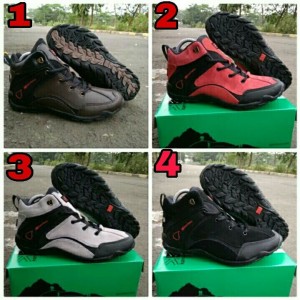 Sepatu Gunung Hiking Outdoor Karrimor Hot Route Not The North Face Jack Wolfskin Tokopedia